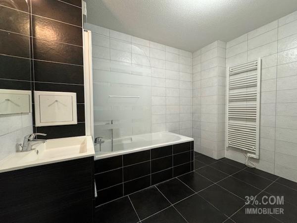 3%.COM Magnifique F3 au calme avec terrasse et garage double Lingolsheim (67380)