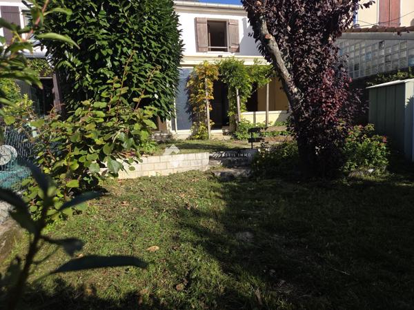Maison mitoyenne 2 côtés à vendre, 7 pièces - Poitiers 86000