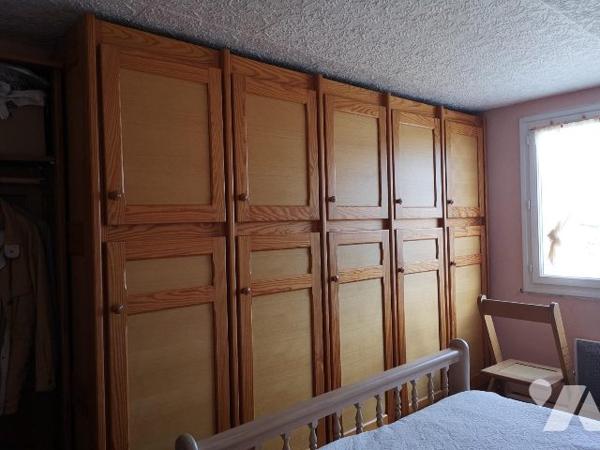 MAISON ATYPIQUE DE 167 m² HABITABLES SUR TERRAIN CLOS 3238m²