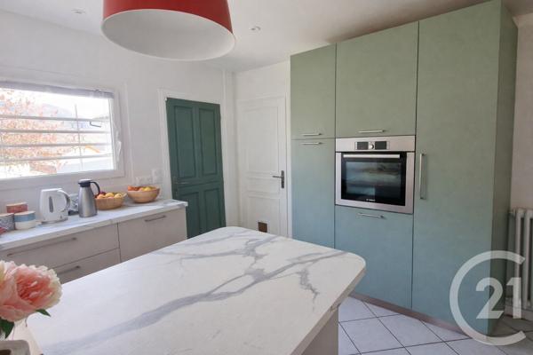 Maison à vendre  7 pièces - 141,80 m2 LA ROCHETTE - 73