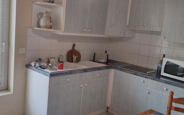 Appartement à vendre    2 pièces • 65 m2 Saintes