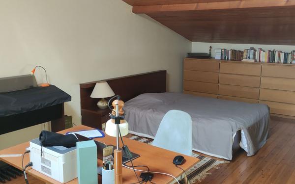 Appartement à vendre    2 pièces • 65 m2 Saintes