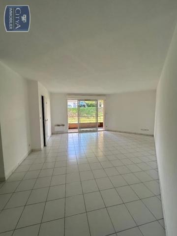 Appartement à louer 2 pièces 48.31m²