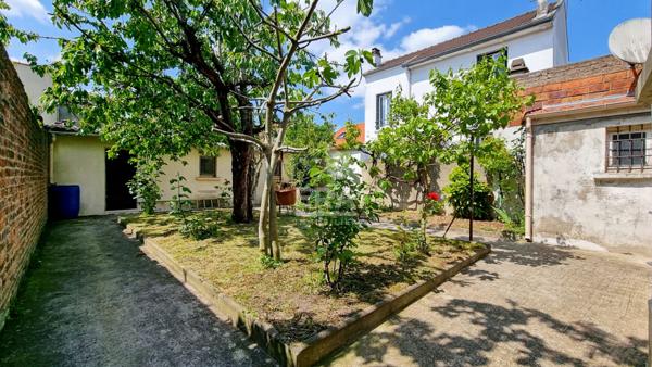 Montreuil maison de 3 pièces de 40 m² avec jardin et dépendance