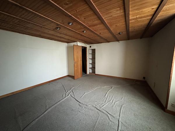 Maison - 5 pièces - 116 m²