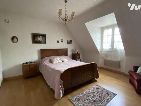 MAISON 148M² - 8000 M² de parcelle 