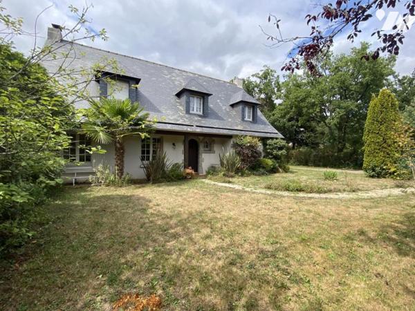 MAISON 148M² - 8000 M² de parcelle 