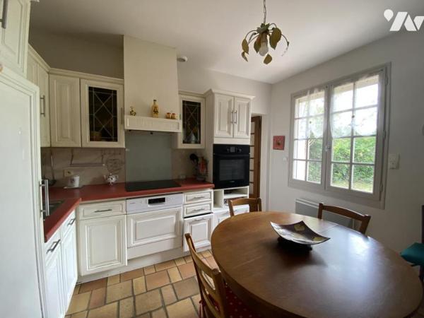 MAISON 148M² - 8000 M² de parcelle 