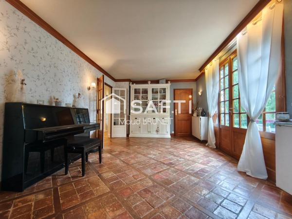 Maison sur sous-sol total et vie de plain pied !