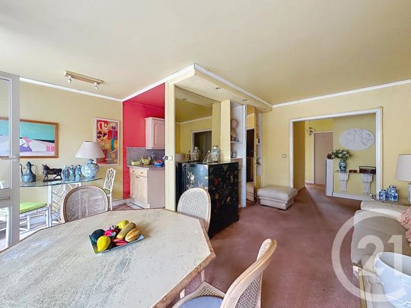 Appartement F3 à vendre  3 pièces - 65,63 m 2   THIAIS  - 94