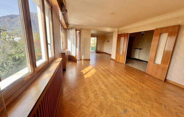 T3 et T2 134 m2 Albertville avec garage, cave et terrain