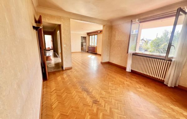 T3 et T2 134 m2 Albertville avec garage, cave et terrain