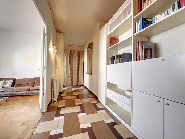 Appartement Lyon 3 pièces 74 m2 , à 5 min de la place Sainte-Anne