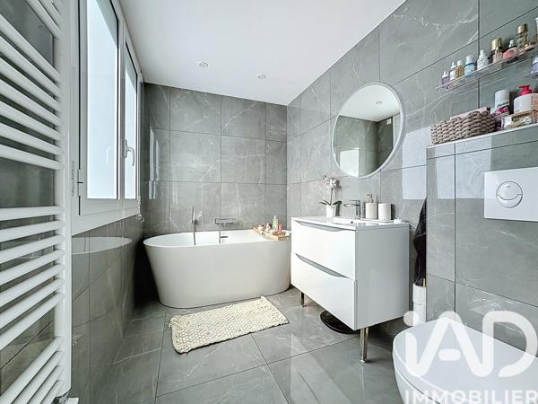 Maison à vendre 8 pièces 149 m² Paray-Vieille-Poste