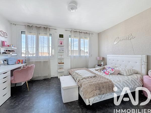 Maison à vendre 8 pièces 149 m² Paray-Vieille-Poste