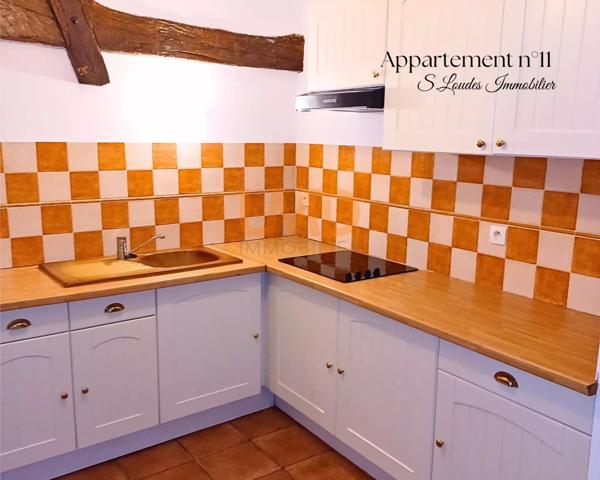 Beaumont-de-Lomagne. immeuble rénové