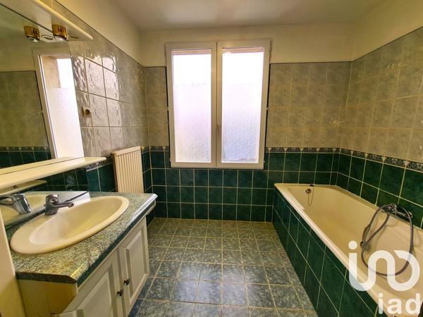 Maison à vendre 4 pièces 99 m² Le Pontet