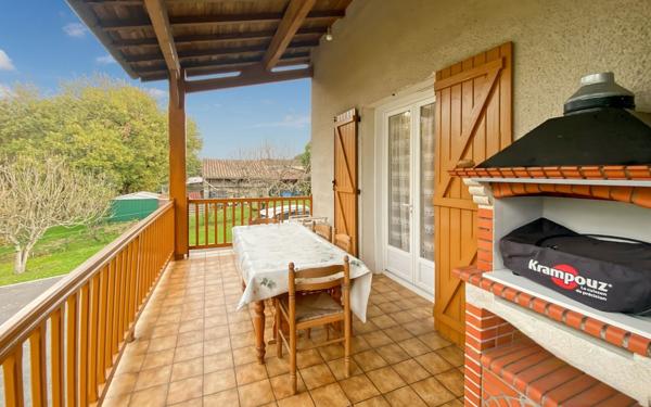 Maison à vendre    5 pièces •  Labastide-Saint-Pierre