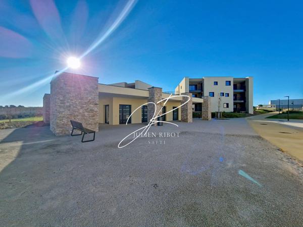 Appartement T2 43 m² terrasse et parking