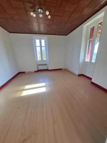 Maison au calme à retaper