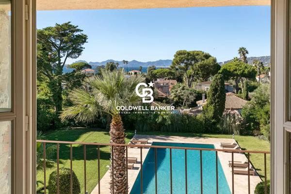 Villa 8 pièces à vendre Antibes - 06160 / Réf: 86353100