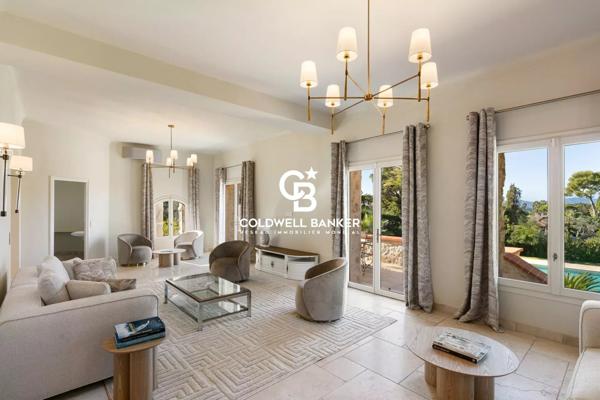Villa 8 pièces à vendre Antibes - 06160 / Réf: 86353100