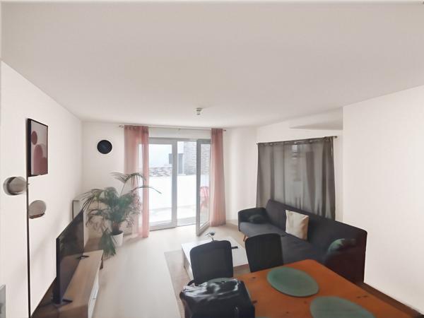 Appartement 2 pièces 40 m² – Dernier étage avec balcon