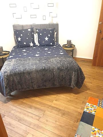 Maison de ville avec 3 chambres rénové + 2 granges – Opportunité à saisir à Aigre 16140