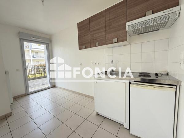 Location Studio 31.86 m² - 21 RUE DES BAS MENUS Mainvilliers 28300