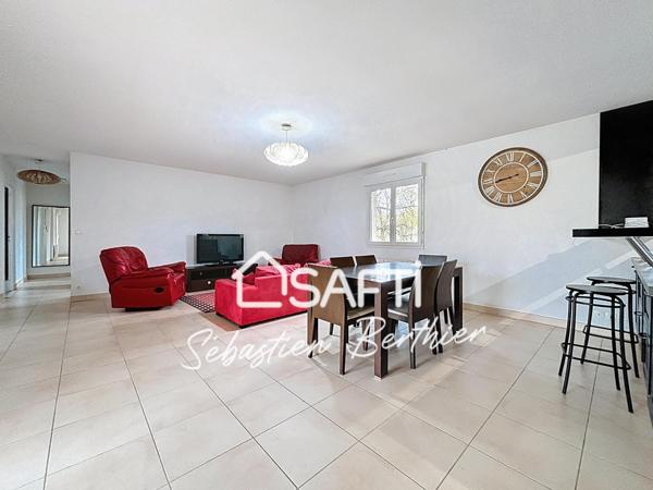 Lavaur – Logement à l’étage avec jardin privatif et garage