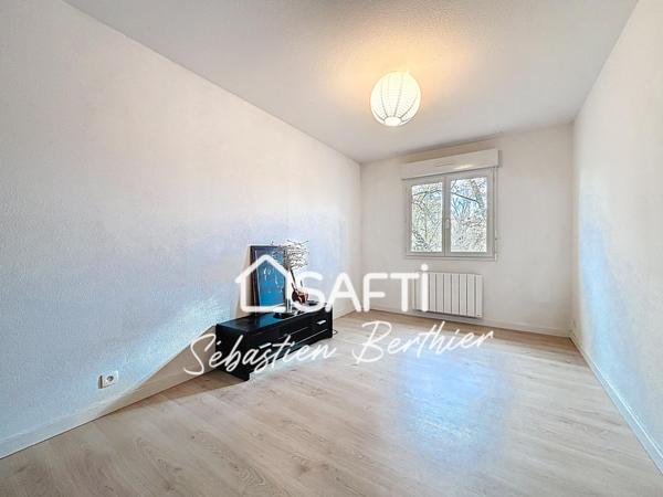 Lavaur – Logement à l’étage avec jardin privatif et garage