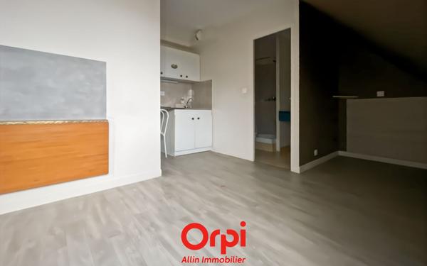 Appartement à vendre    1 pièce • 21,87 m2 Montluçon
