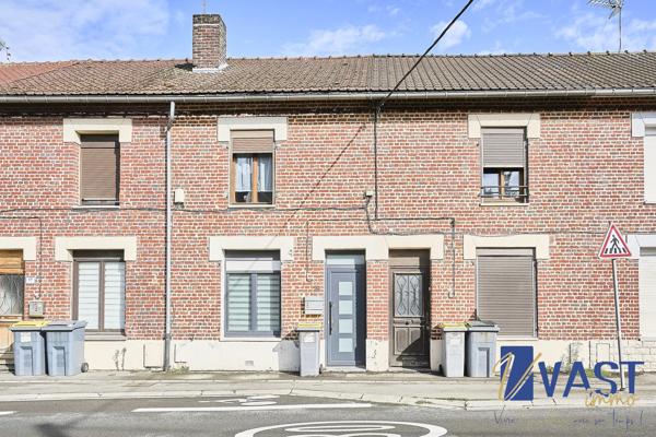 Maison 1930 avec garage et 2 places de parking privée