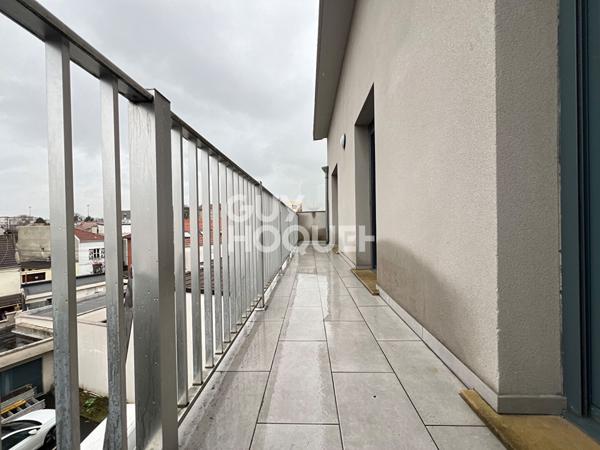 Appartement Stains 2 pièce(s) 45.8 m2