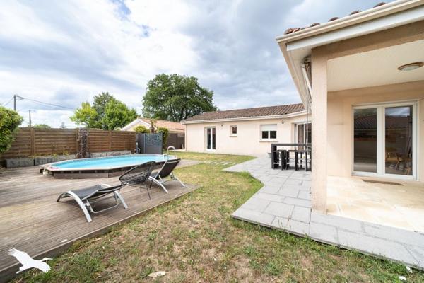 Maison à vendre 314 620 € Saint-André-de-Cubzac 5 p 157 m² DPE C