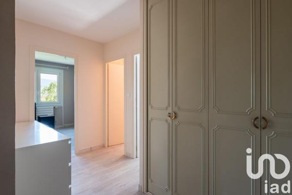 Appartement 4 pièces de 93 m² à Grenoble (38100)