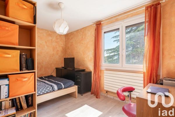 Appartement 4 pièces de 93 m² à Grenoble (38100)