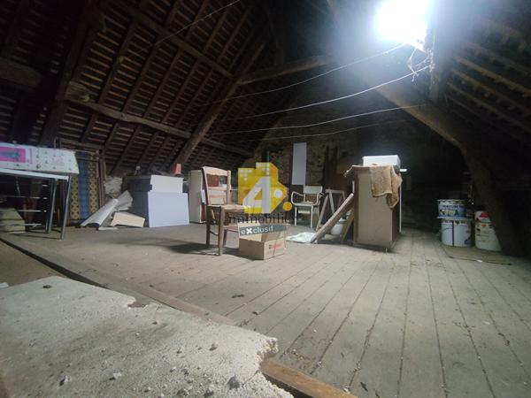 Maison - 5 pièces - 80 m²