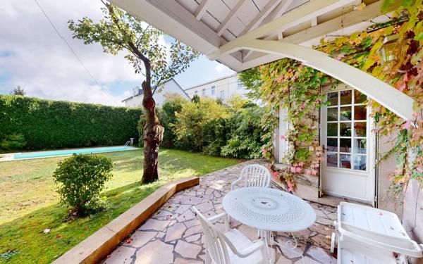 Maison à vendre    9 pièces • 202 m2 Le Creusot