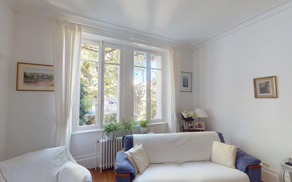 Maison à vendre    9 pièces • 202 m2 Le Creusot