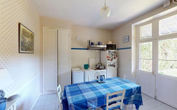 Maison à vendre    9 pièces • 202 m2 Le Creusot