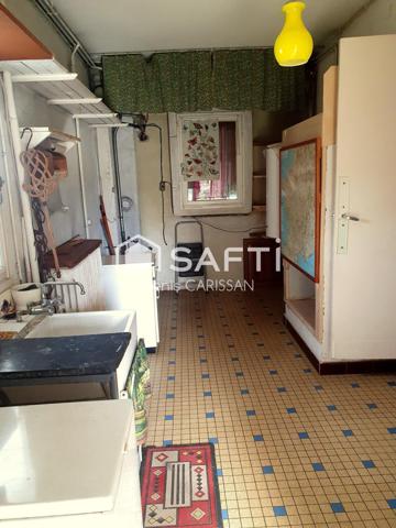 Maison 6 pièces + garage et dépendances