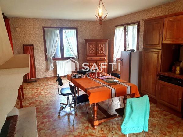 Maison 6 pièces + garage et dépendances