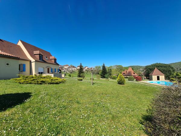 Maison moderne avec piscine au cœur de la région du Lot