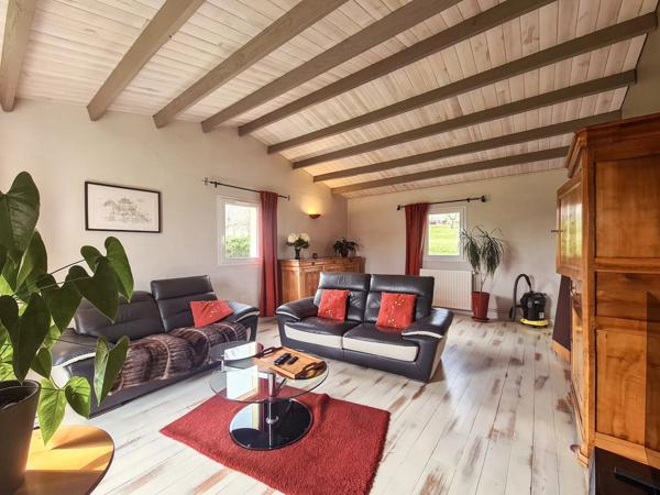 Maison moderne avec piscine au cœur de la région du Lot