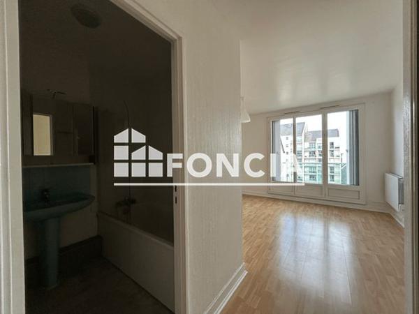 Location Studio 27.59 m² - BAT.B LE DHUIS Orleans 45100