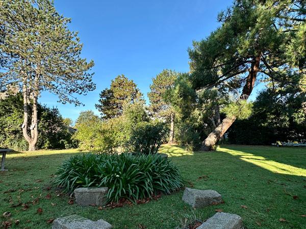 Maison Saint Malo 7 pièces (230 m2) - Jardin clos de murs en pierre