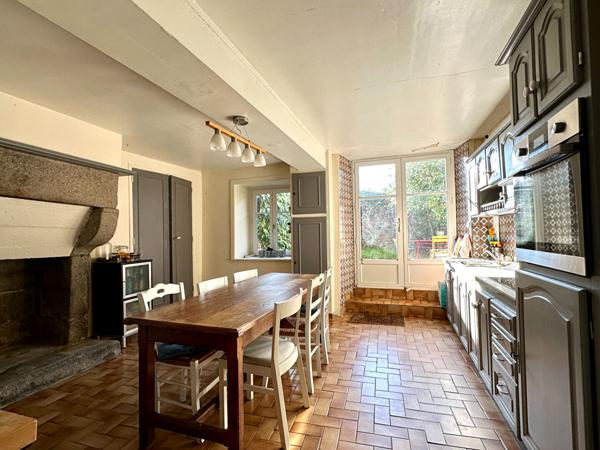 Maison Saint Malo 7 pièces (230 m2) - Jardin clos de murs en pierre