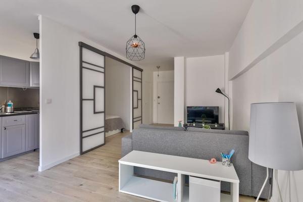 Appartement F2 à vendre  2 pièces - 44,36 m2 PARIS - 75008