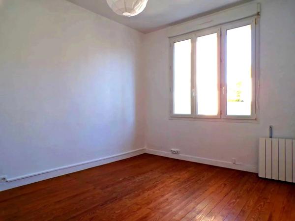 APPARTEMENT T3 AVEC TERRASSE